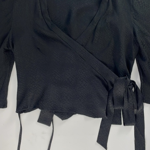 BALENCIAGA PARIS Black Silk Kimono Sleeve Top. 36. - Picture 6 of 16